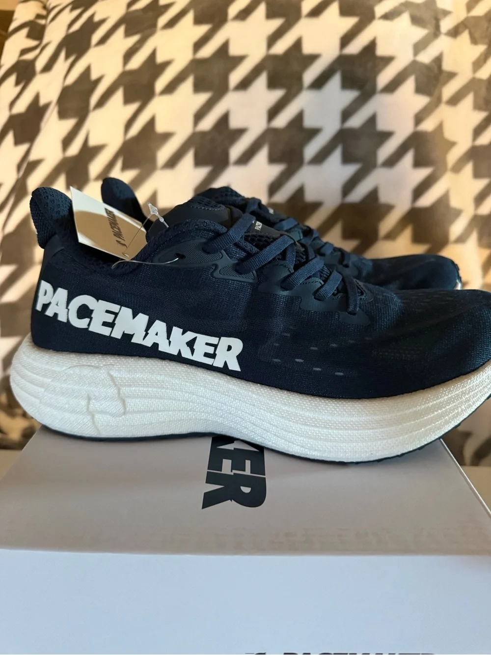 PACEMAKER Men’s Low Top Lace-Up Athletic Running Sneaker Blue/White